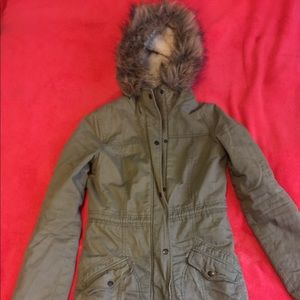 Green utility parka